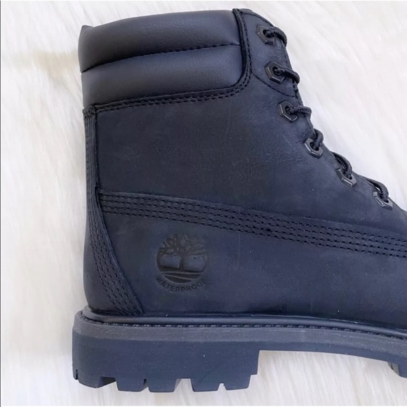 New Women’s Timberland Waterville 6in WP Boot Medium Nubuck - Picture 5 of 5